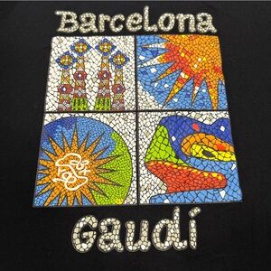 Barcelona Gaudi Mosaic Black Short Sleeve T-Shirt EU 3X-Large US 18